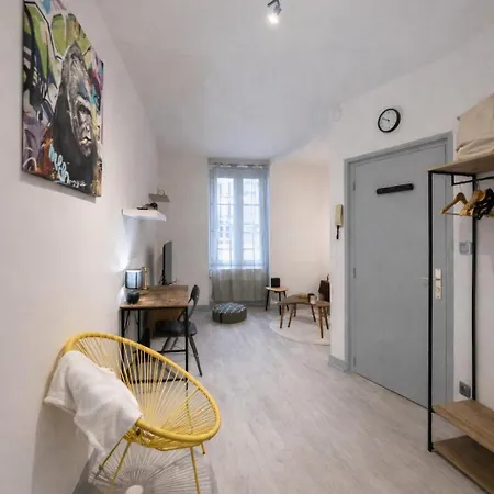 Cosy En Plein Coeur Du Centre-ville - 2 Pers Appartamento Angers